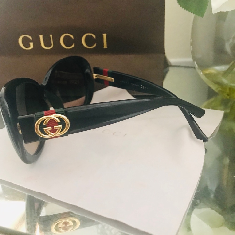 Gucci Black Gradient Lens Cat Eye with GG logo - Picture 3 of 7